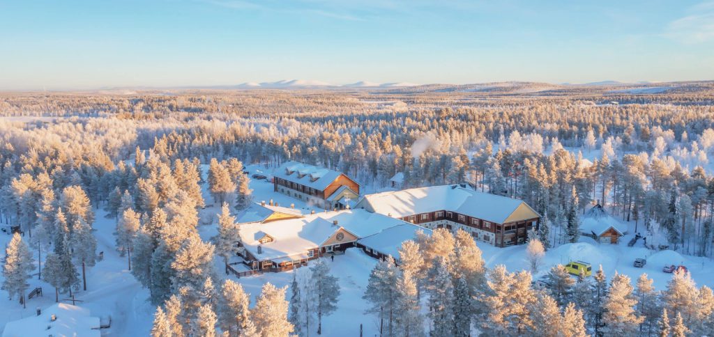 Harriniva Hotel im Winter